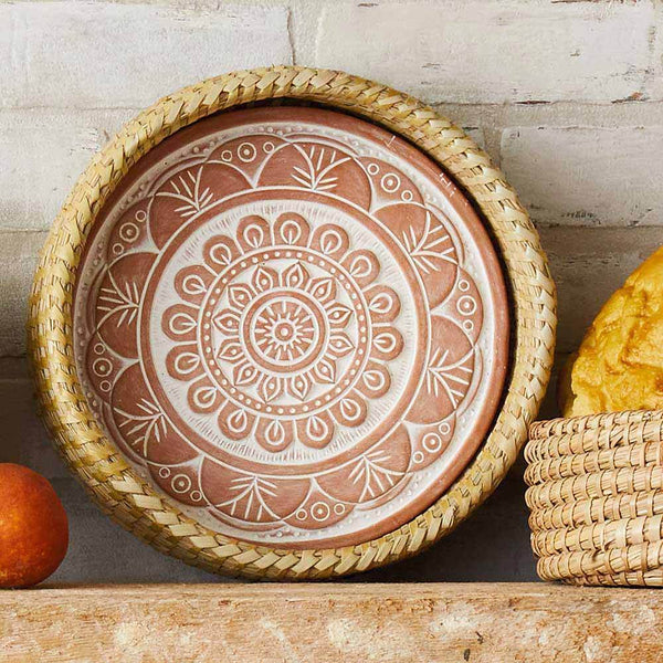 http://perkinscovepottery.com/cdn/shop/files/mandala_grande.jpg?v=1700857053