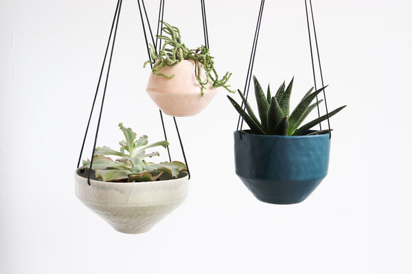 Pinched Hanging Planter (Three Sizes in Three Colors)